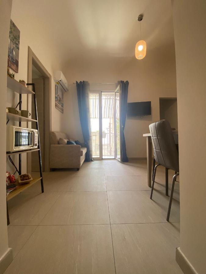 Al Civico 18 Apartment Палермо Екстериор снимка