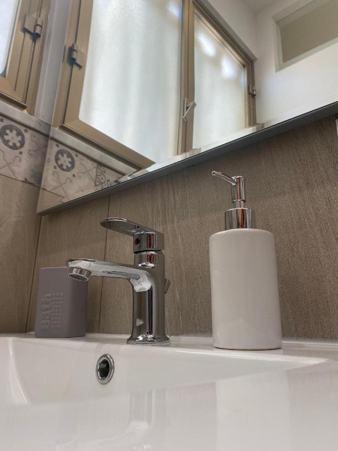 Al Civico 18 Apartment Палермо Екстериор снимка