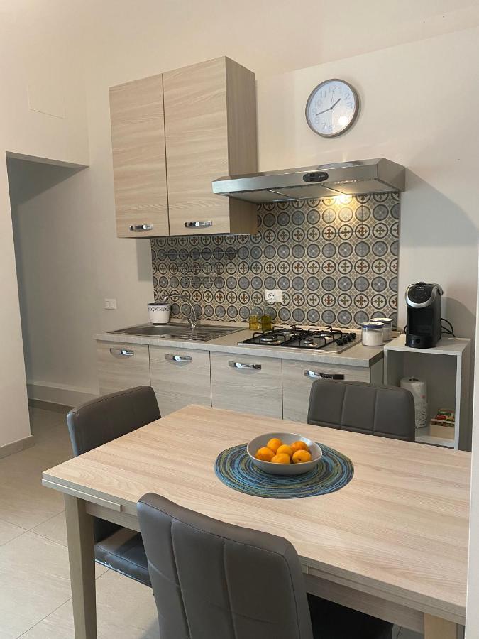 Al Civico 18 Apartment Палермо Екстериор снимка